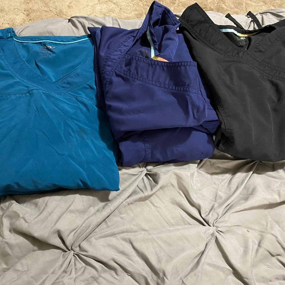 Women scrubs
